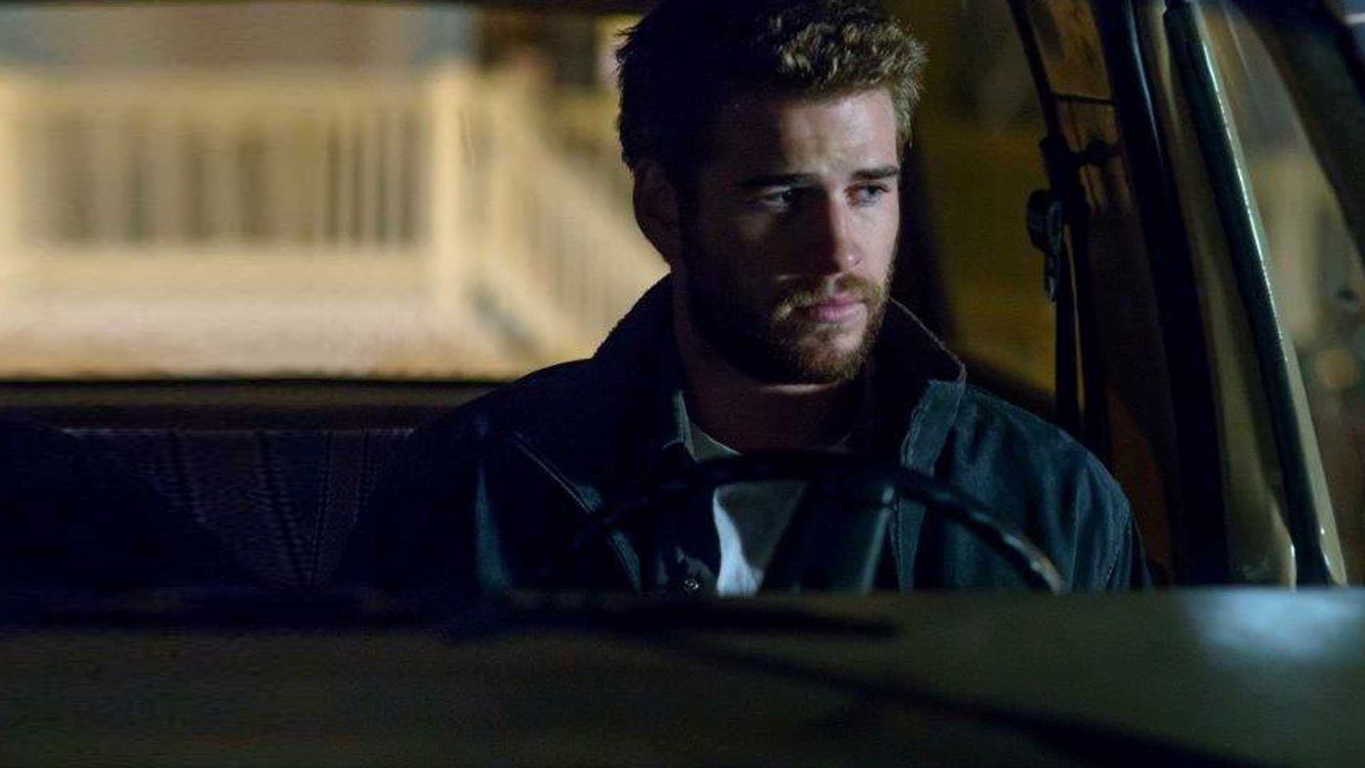 cut bank kleine morde unter nachbarn john malkovich liam hemsworth bruce dern billy bob thornton michael stuhlbarg matt shakman roberto patino amazon de prime video