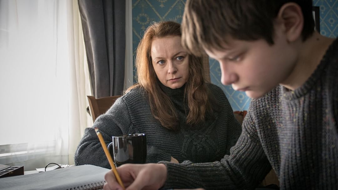 Amazon Co Jp ユージュアル ネイバー 字幕版 を観る Prime Video