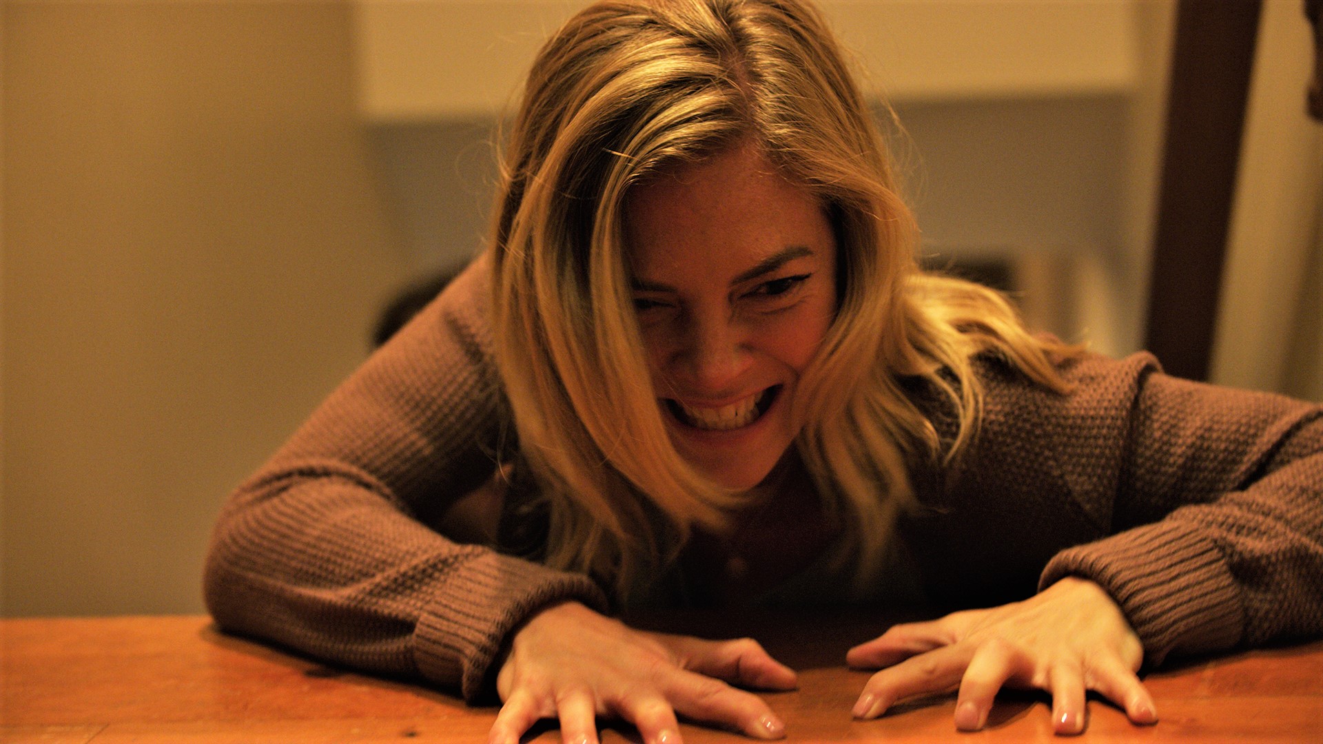 Amazon Co Jp ルームシェア 忍び寄る魔の手 字幕版 を観る Prime Video