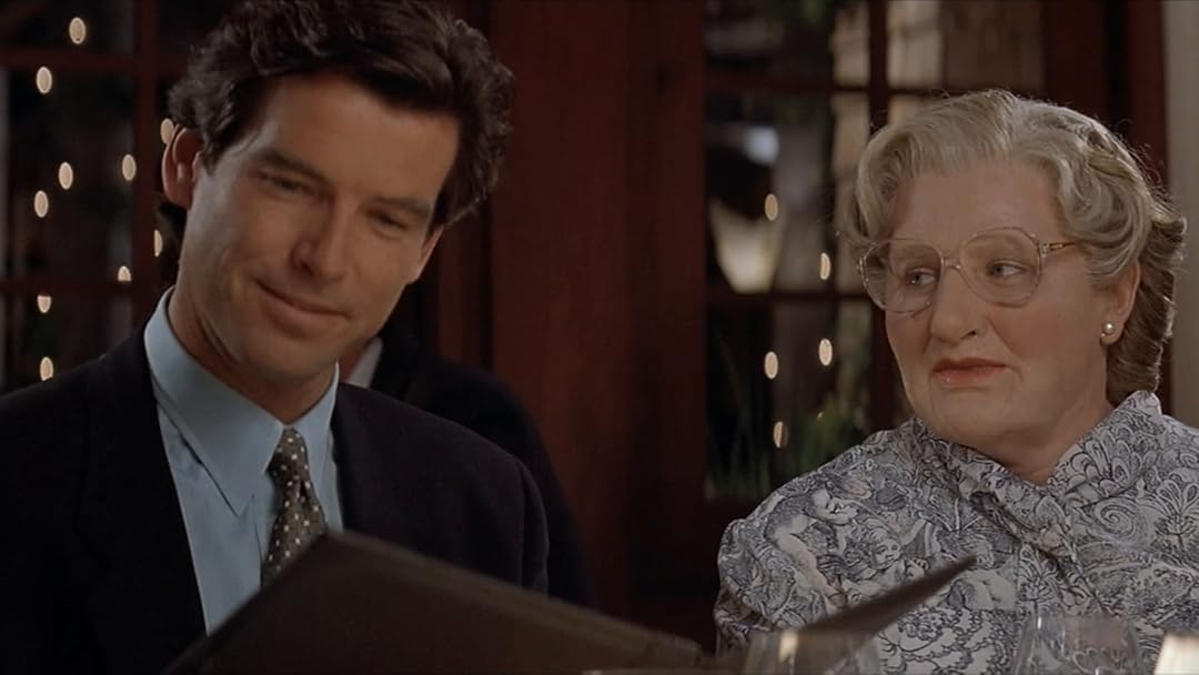 ミセス ダウト 字幕版 Robin Williams Harvey Fierstein Pierce Brosnan Robert Prosky Sally Field Chris Columbus Prime Video Amazon Co Jp