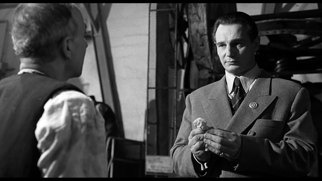 Amazon Co Jp シンドラーのリスト 字幕版 リーアム ニーソン ベン キングズレー レイフ ファインズ キャロライン グッドオール ジョナサン サガール エンベス デイヴィッツ マルゴーシャ ゲベル シュムリク レヴィ マーク イヴァニール ベアトリス