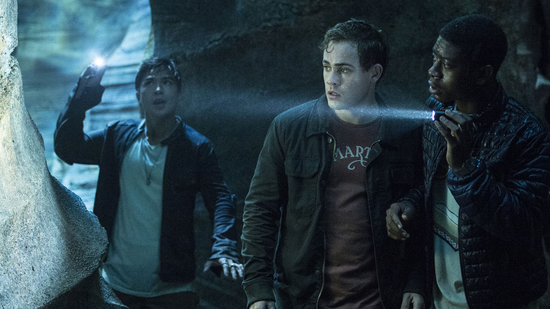 Amazon Com Saban S Power Rangers Dacre Montgomery Naomi Scott Rj Cyler Ludi Lin