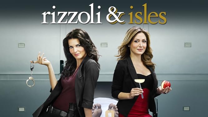 Watch Rizzoli Isles The Complete First Season Prime Video In the season premiere, in the aftermath of the shooting at the end of season six, the team must use every tool at their disposal to find the elusive alice sands and bring her to justice, before jane's life is destroyed. watch rizzoli isles the complete