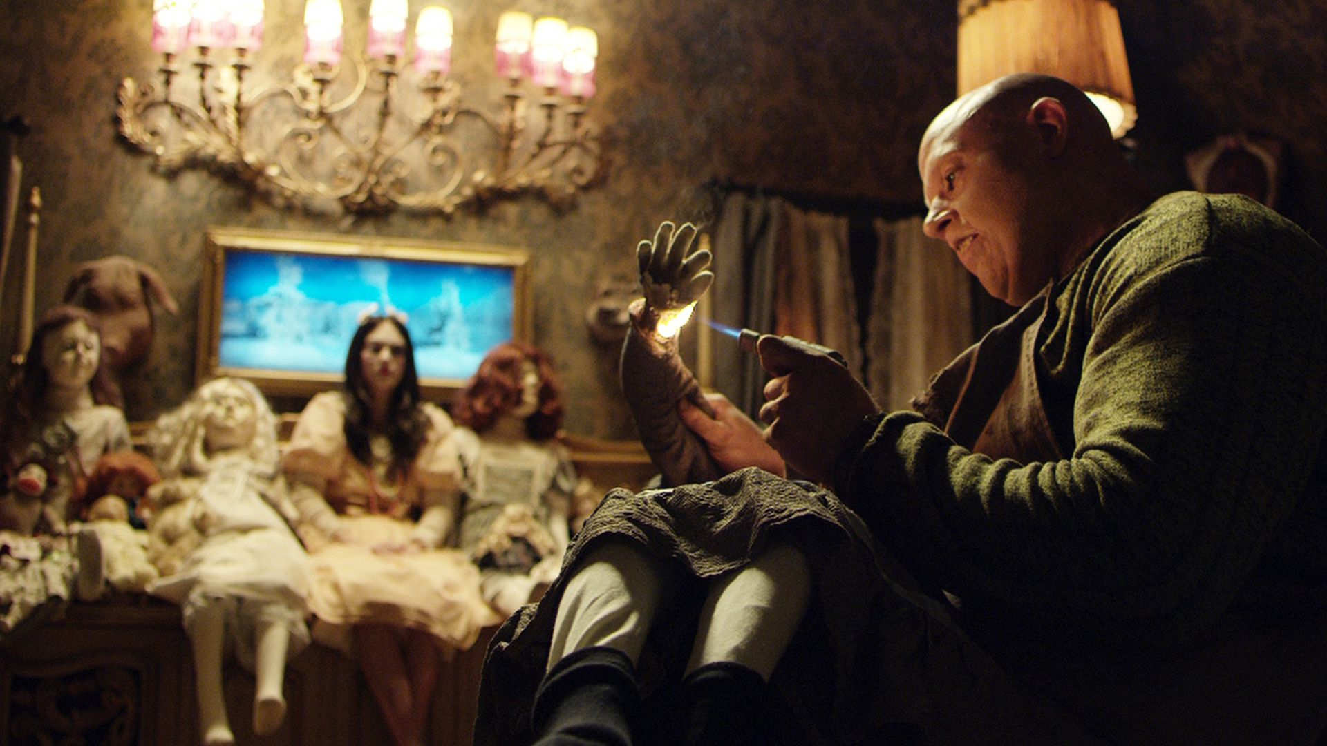 Amazon.com: Incident in a Ghostland: Crystal Reed, Anastasia Phillips, Emilia Jones, Taylor Hickson