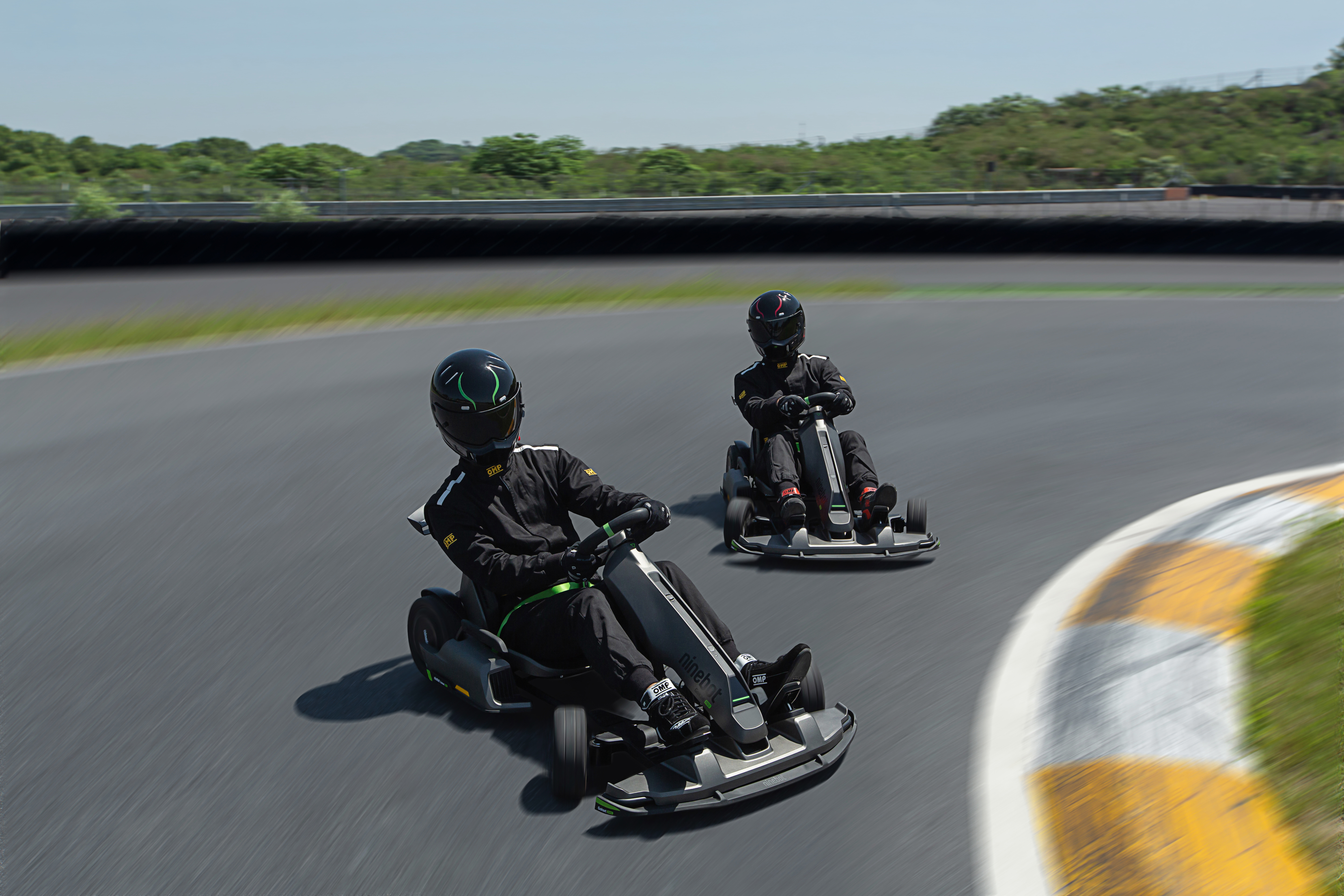 Amazon.co.jp: Segway-Ninebot: Gokart PRO