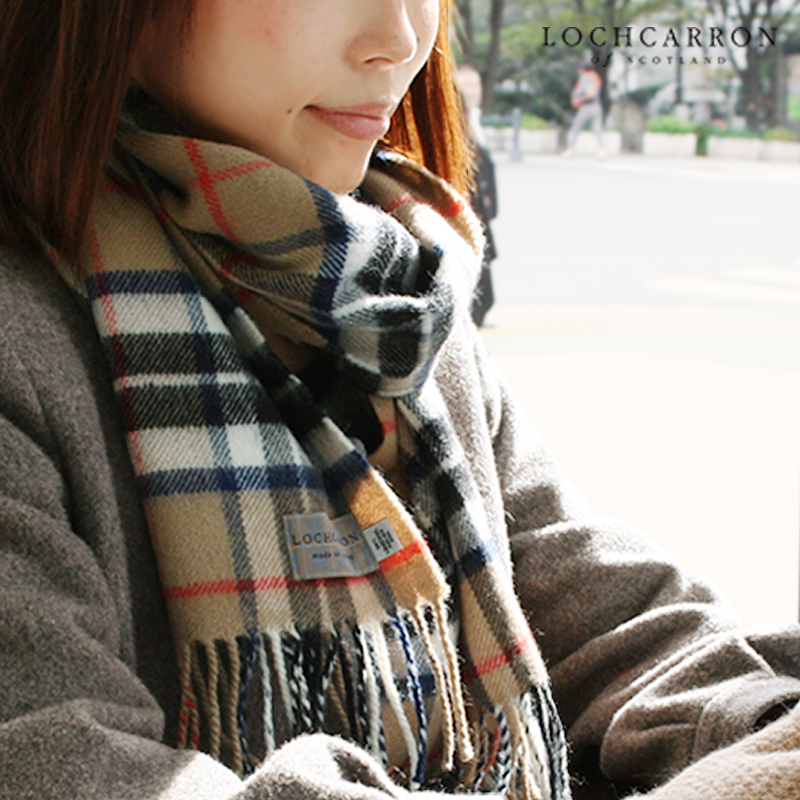 限定品35周年記念Hello Kittyロキャロン社 カシミヤマフラータグ付き 限定品35周年記念Hello Kittyロキャロン社 カシミヤマフラータグ付き