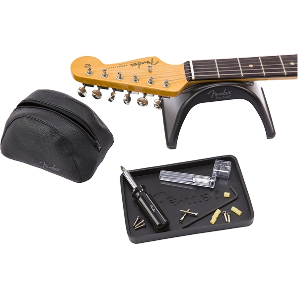その他 Fender Deluxe Guitar Care System 3SET その他 Fender Deluxe Guitar Care System 3SET Amazon.com