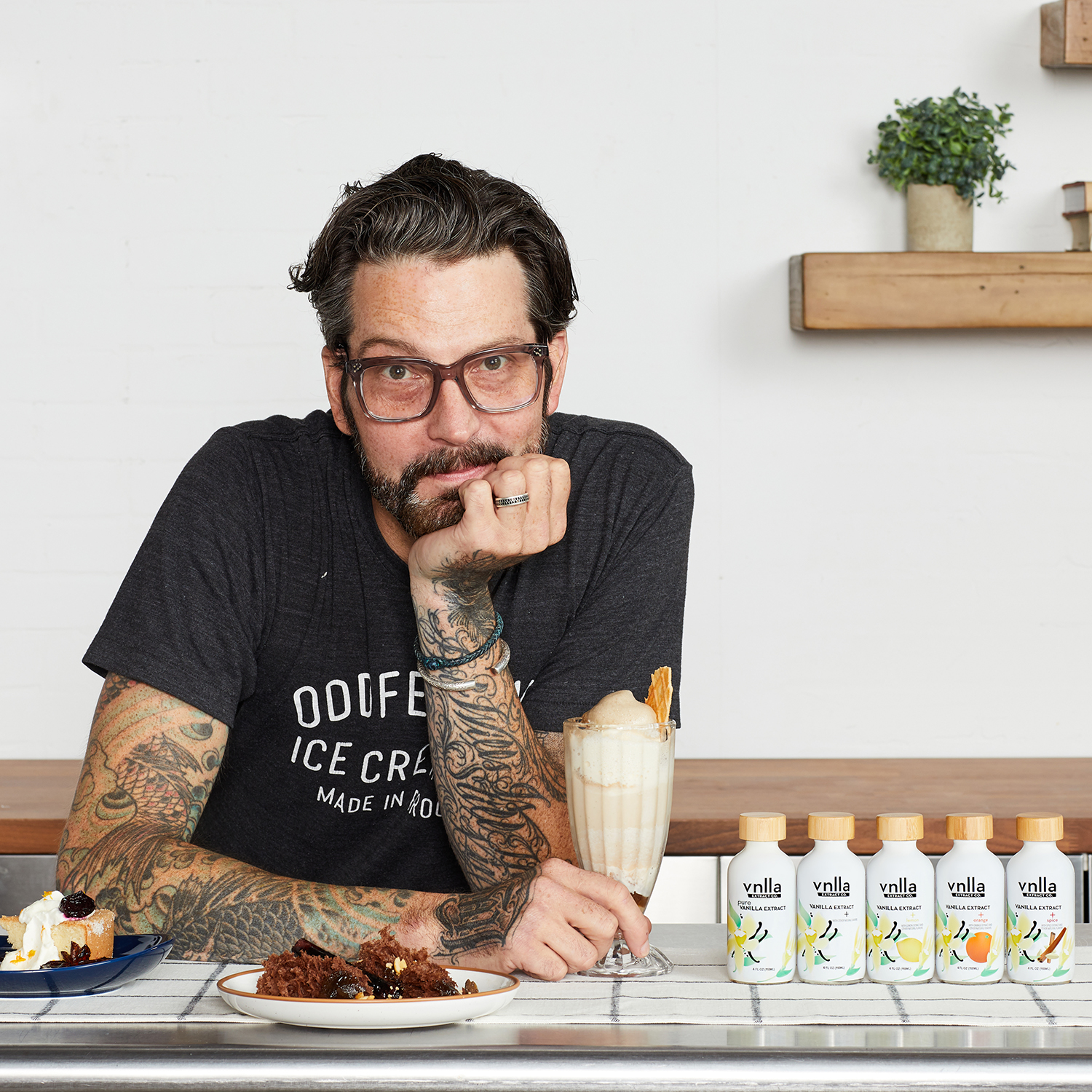 vnlla Extract Co. Vanilla Extract + Flavor Blends