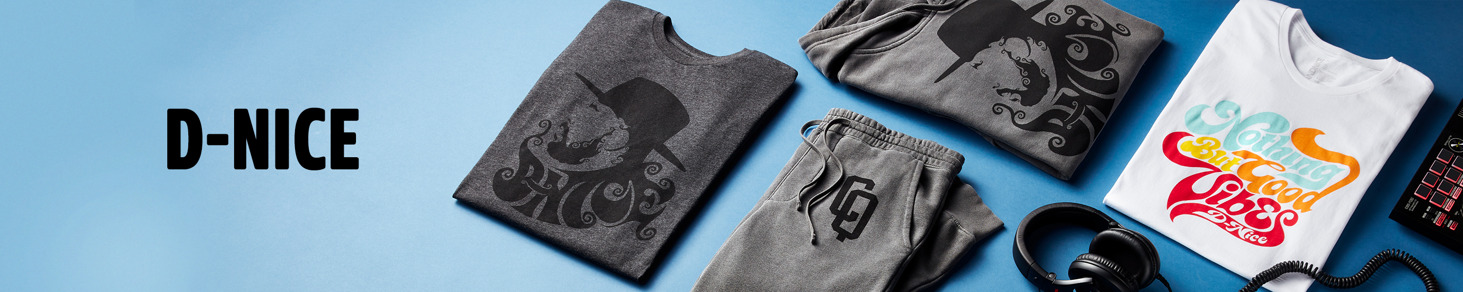 Amazon.com: Official Merch Collection